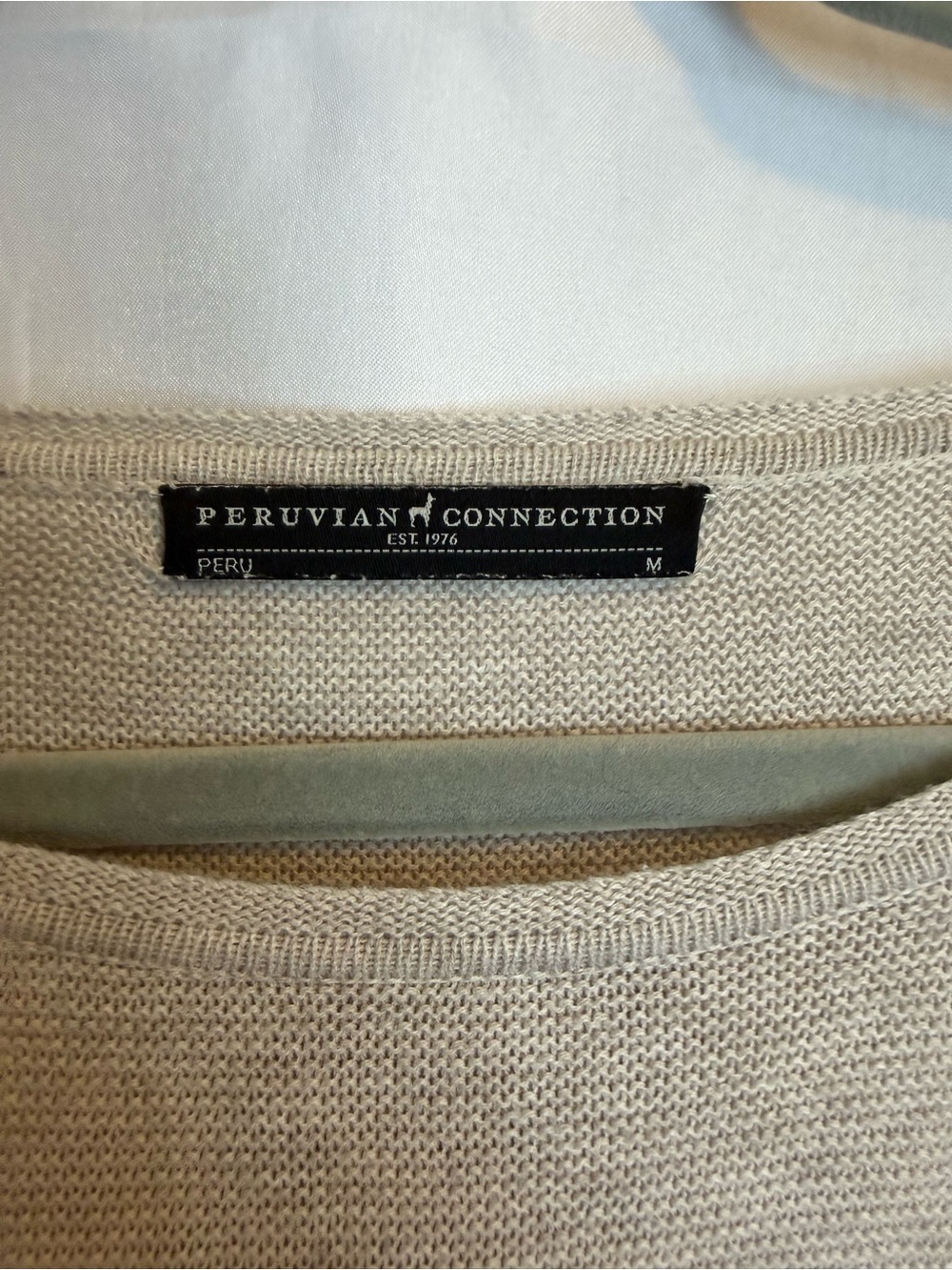 Peruvian Connection Cream Knit Crewneck Sweater Size Medium - Picture 2 of 4